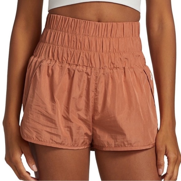 Free People The Way Home Brushed Apricot Shorts Size Smalll - Picture 1 of 8